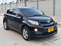 A picture of TOYOTA IST NEW