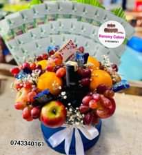 A picture of  birthdaycakes chacaractercakes flowersbouquet moneyhamper surprisepackages deliveryavailable 