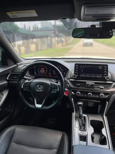 A picture of FOR SALE Super clean Honda Accord sport fullest option 2019