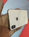 A picture of Iphone x max 64gb Bei 345 000