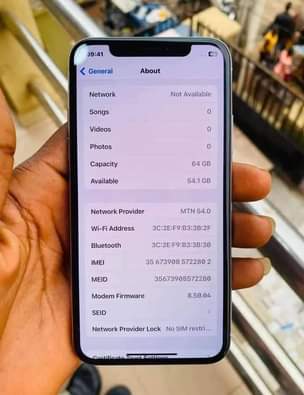 A picture of IPhone x