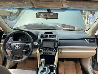 A picture of 2012 TOYOTA CAMRY
