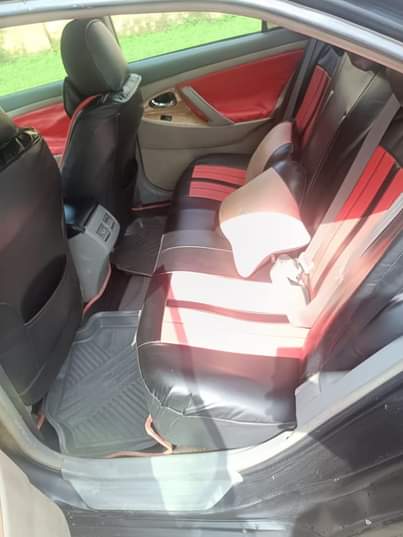 A picture of Distress sound 2008 Toyota Camry V6 buy and drive Ac