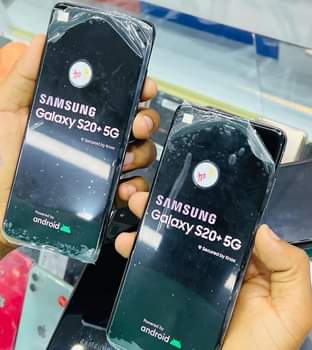 A picture of Galaxy S20 BRAND NEW