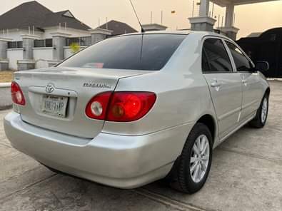 A picture of TOYOTA COROLLA LE 2004 MODEL ENGINE AND GEAR PERFECT AC