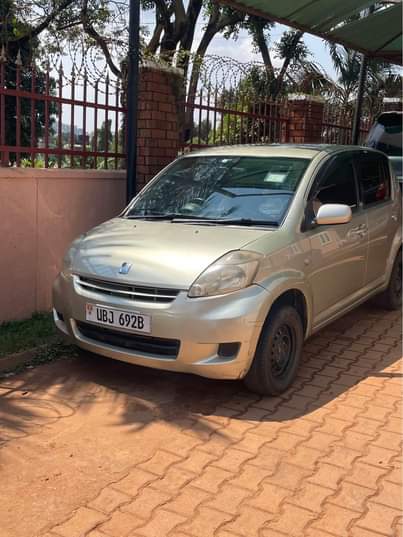 A picture of Toyota Passo