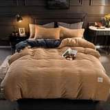 A picture of 4 PIECES VOLVET BEDCOVERS