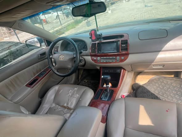 A picture of Registered 04 Toyota Camry XLE 4plugs