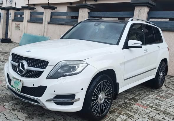 A picture of Mercedes Benz GLK 2015 model 4matic All component intact Location