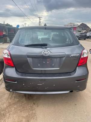 A picture of 2011 tokunbo Toyota Matrix 100 neat interior and interior Ac
