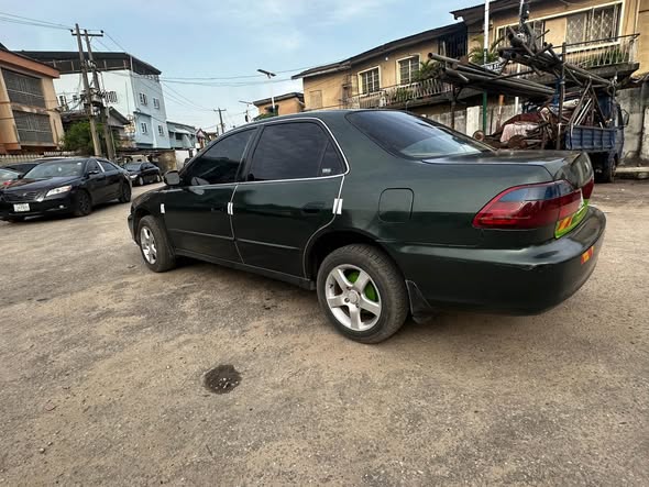 A picture of Honda Accord Baby Boy 2002