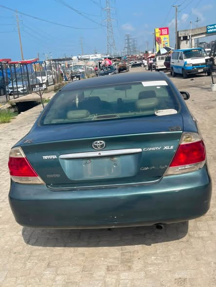A picture of Registered 04 Toyota Camry XLE 4plugs
