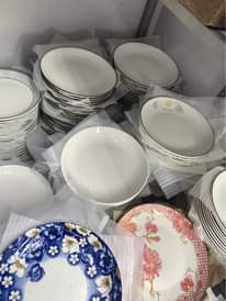 A picture of Ceramic plates 0704297488
