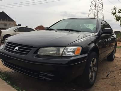 A picture of Toyota Camry Pencil Very Neatly Used with AC