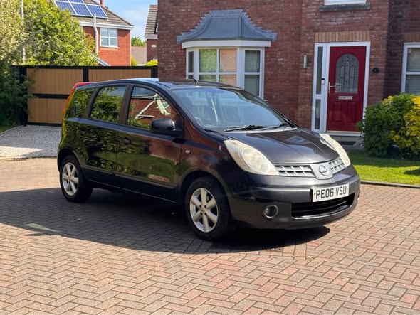 nissan note