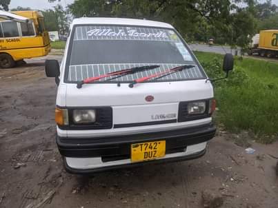 A picture of Toyota Liteace Inauzwa
