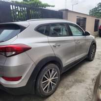 A picture of Neatly used 2016 Hyundai Tucson Untempered engine and ac Complete