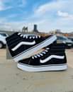 A picture of Men s sneakers