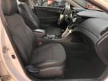 A picture of toks 2013 HYUNDAI SONATA