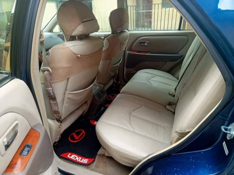 A picture of SLIGHTLY USED LEXUS RX300 full option PRICE 4 5M SLIGHTLY