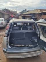 A picture of Toyota raum