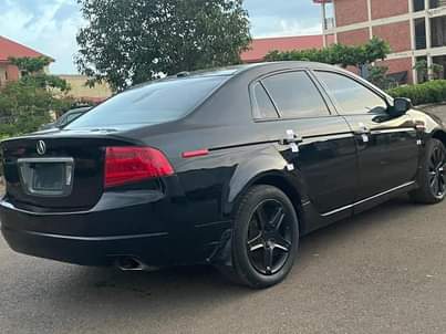 A picture of Accura 2007 Model