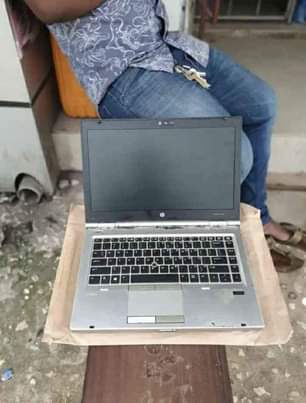 A picture of Hp elitebook laptop