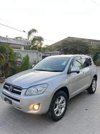 A picture of Toyota rav4