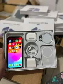 A picture of Iphone 11 original 128gb
