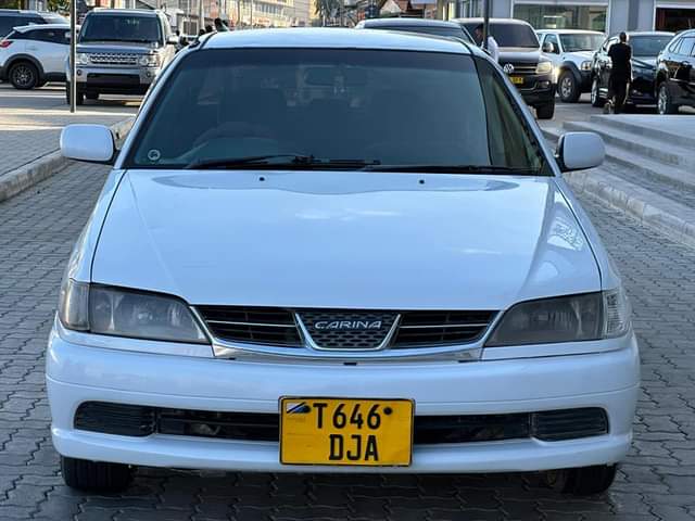 A picture of TOYOTA CARINA TI 255686475568