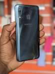 A picture of SAMSUNG A30 RAM4 64GB