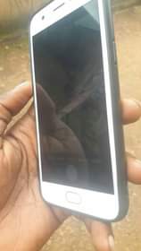 A picture of OPPO A57