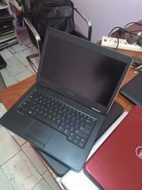 A picture of Dell latitude i3
