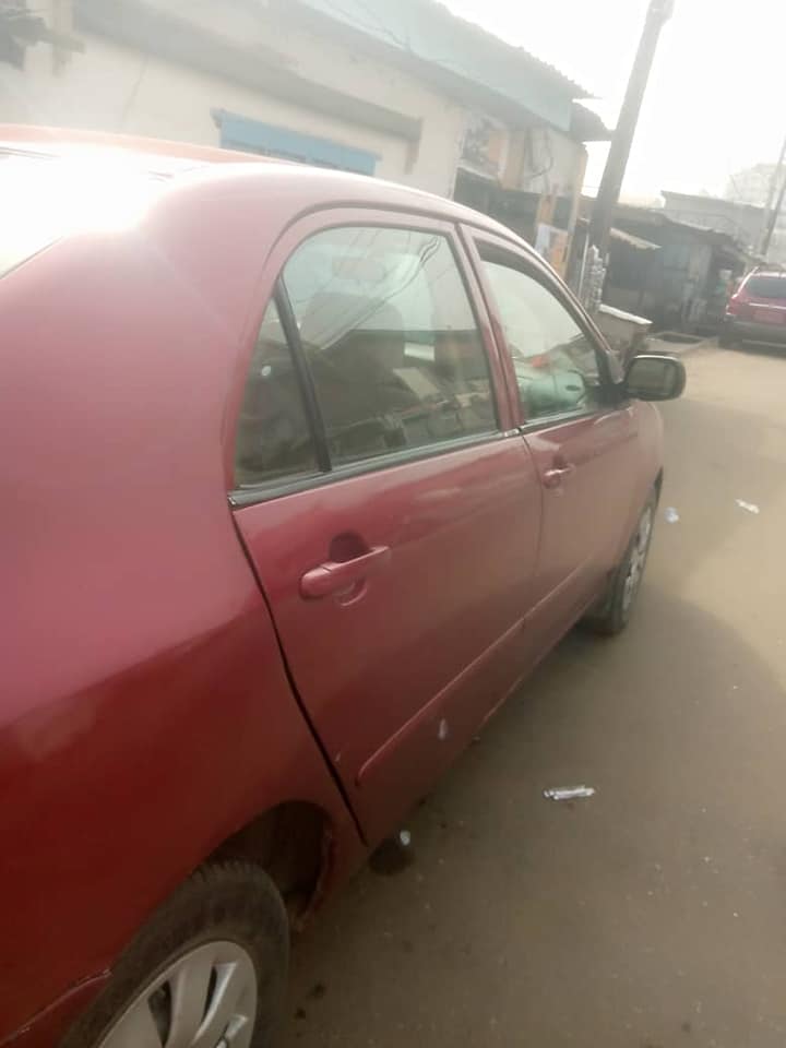 A picture of 04 Toyota Corolla 2004 model Buy and drive Awoof deal
