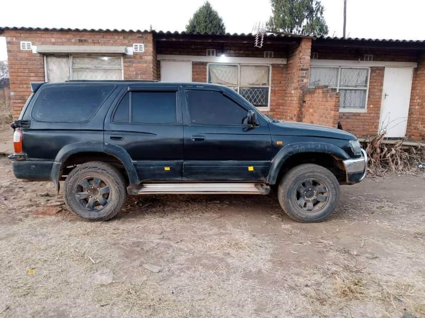 used toyota hilux