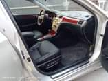 A picture of 2005 LEXUS ES330 XLE