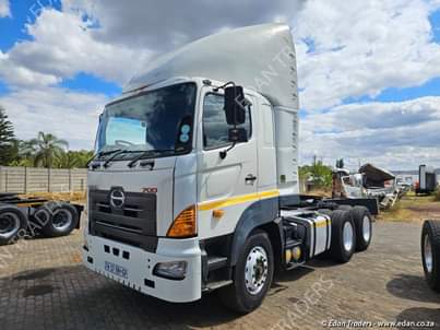 Trucks, T.