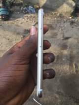 A picture of iPhone 7 32gb