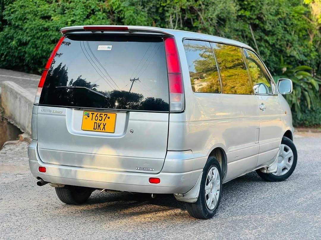 A picture of TOYOTA NOAH Bei 17.8 Million Engine 1990 Petrol Call WhatsApp