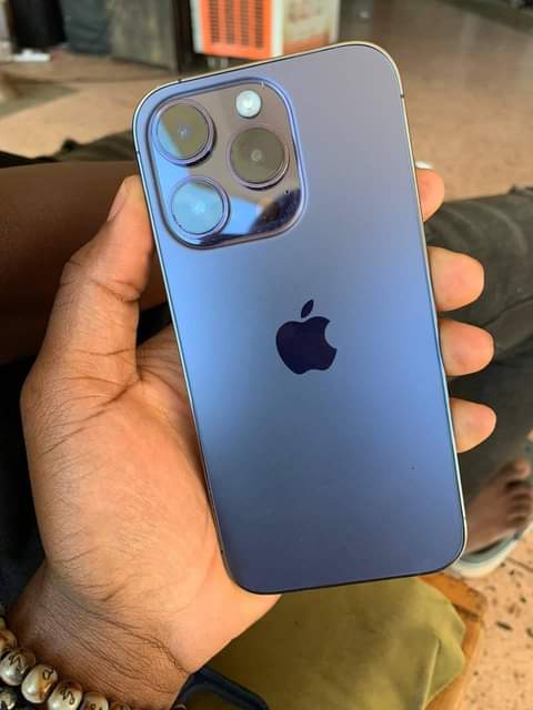 apple iphone 14 pro
