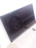A picture of Tv flat Inc 42 shap lcd bei 370
