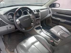 A picture of No dull moment As Edey Hot motors Chrysler 2008 Perfectly