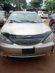 A picture of TOYOTA CAMRY 03
