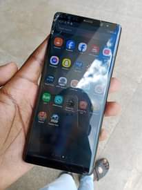 A picture of SAMSUNG NOTE 8