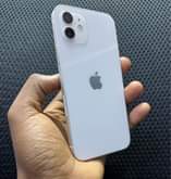 A picture of iPhone 12 128gb All working perfectly fine Face ID Battery
