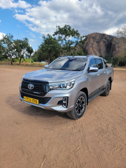 A picture of Hilux newmodel 2020 mil 107