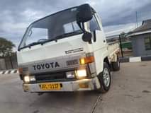 used toyota toyoace