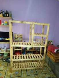 A picture of Kabati la nguo la wazi.