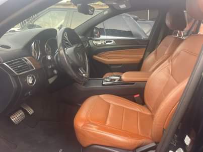 A picture of Mercedes benz Gle450 2016