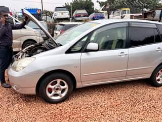 A picture of 2003 Toyota 2003